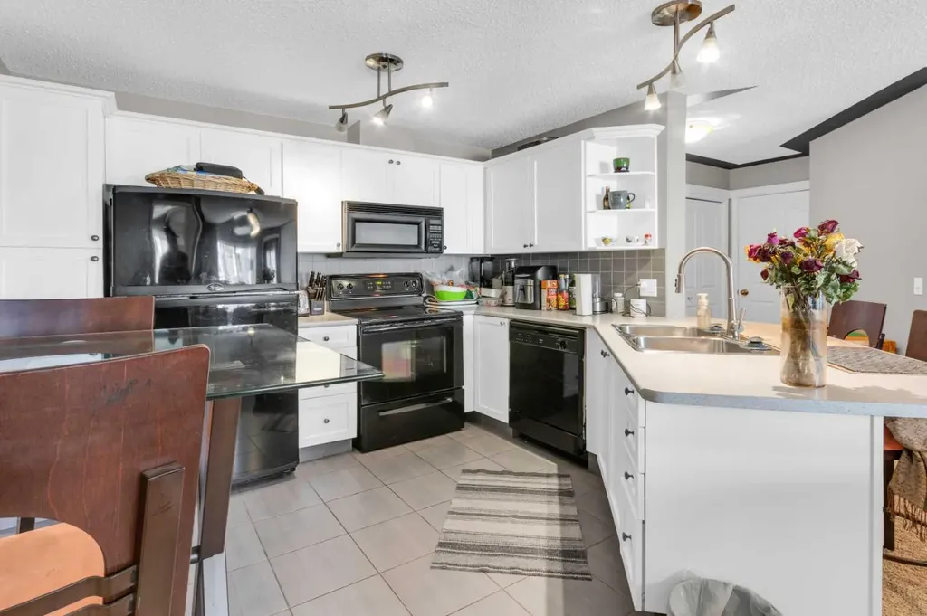 345 Rocky Vista Park NW Calgary AB T3G 5K6