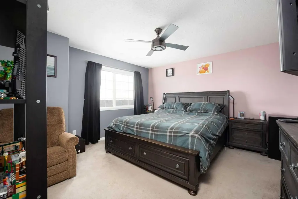 220 Swanson Crescent Fort Mcmurray AB T9K 2W5