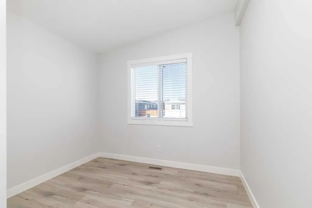 5344 76 Street Red Deer AB T4P2A6