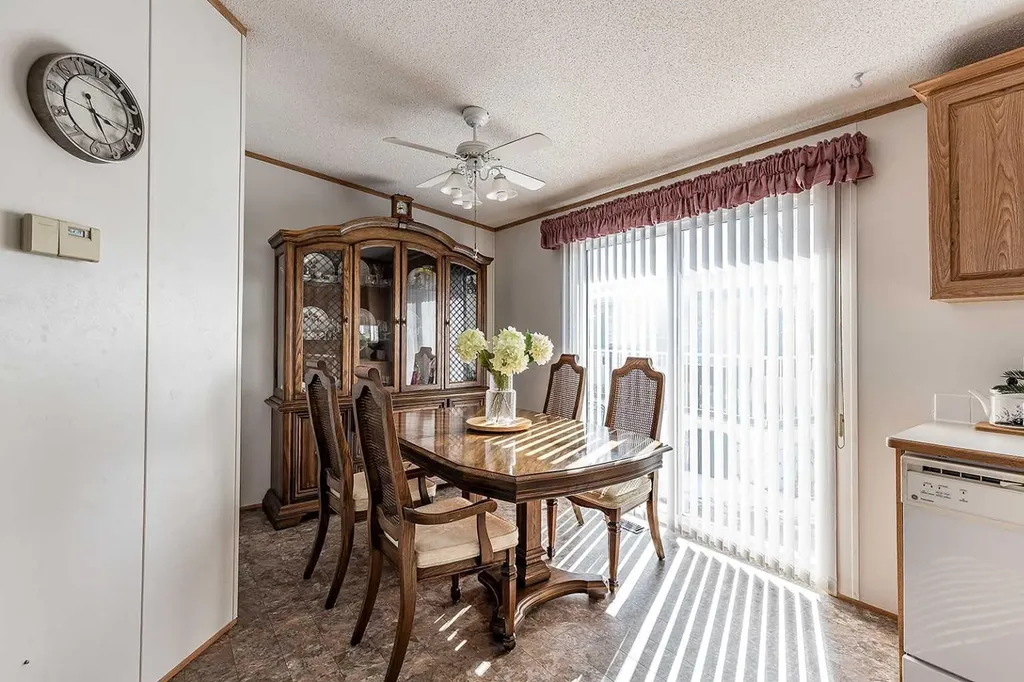 1600 Strachan Road SE Medicine Hat AB T1B4M3