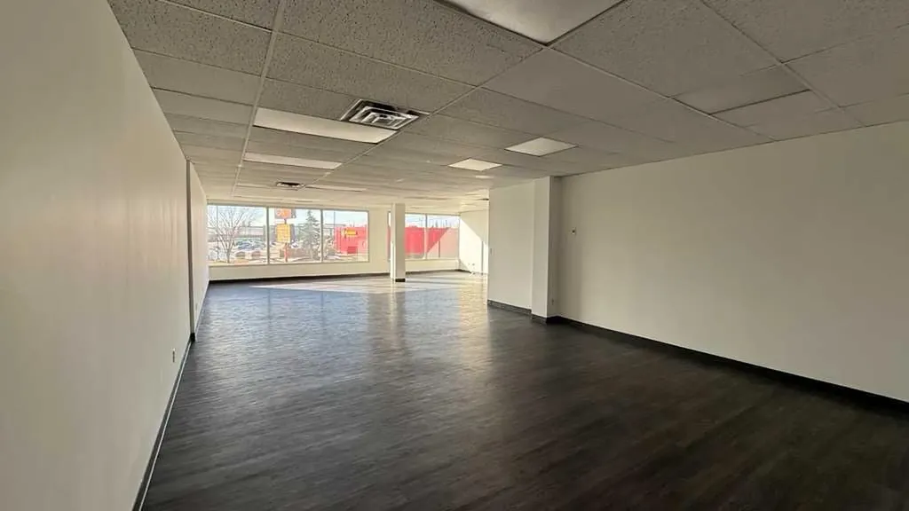 1830 52 Street SE Calgary AB T2B 1N1