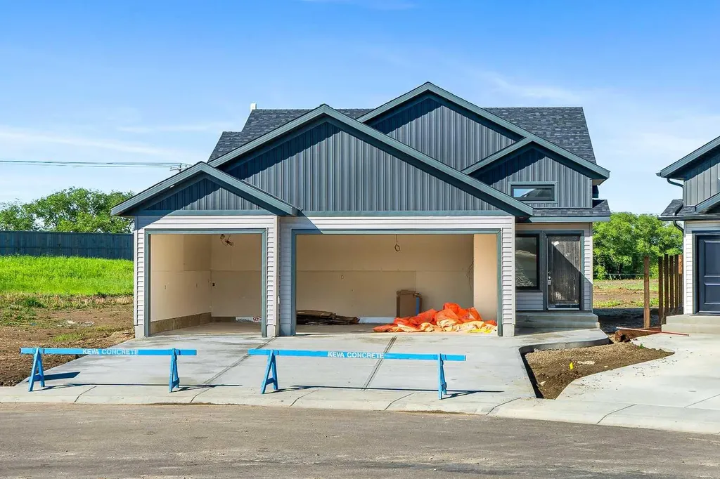 5519 13 Street Lloydminster AB T9V 3T4