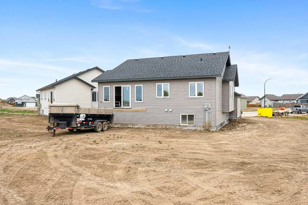 5519 13 Street Lloydminster AB T9V 3T4