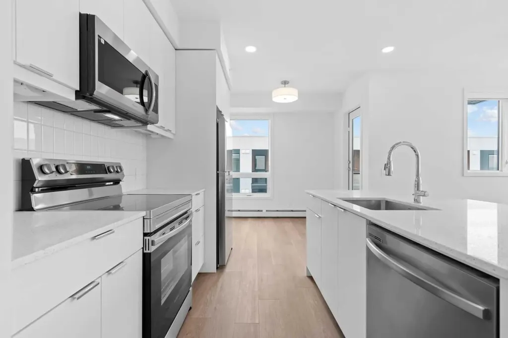 8500 19 Avenue SE Calgary AB T2A 0M8