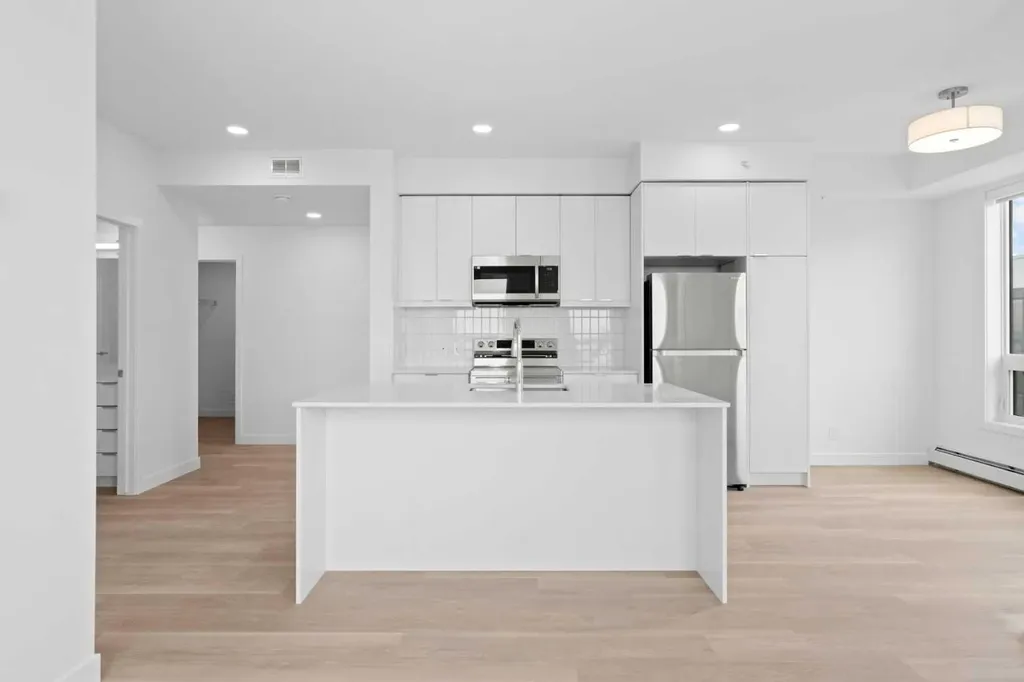 8500 19 Avenue SE Calgary AB T2A 0M8