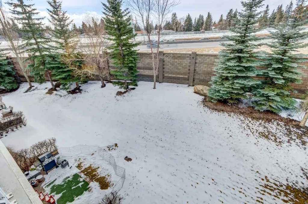 5605 Henwood Street SW Calgary AB T3E 7R2