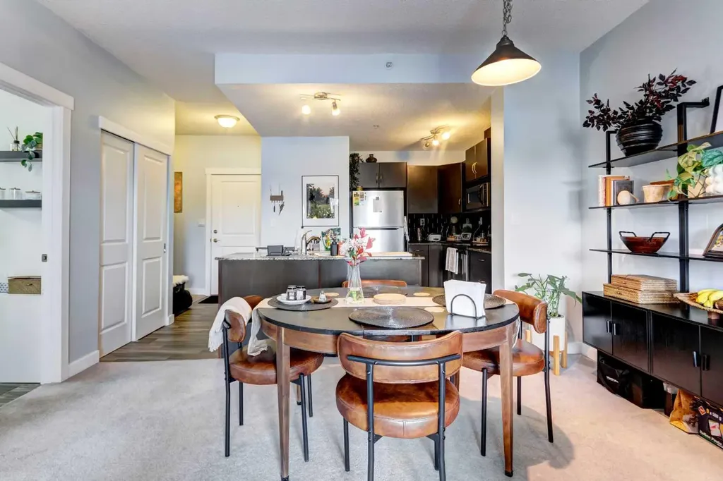 5605 Henwood Street SW Calgary AB T3E 7R2