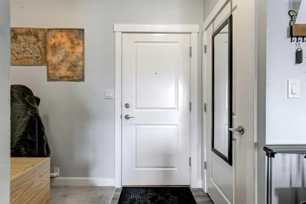 5605 Henwood Street SW Calgary AB T3E 7R2