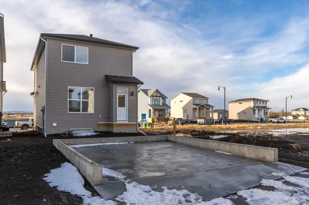 118 Montane Link SE High River AB T1V 9K8