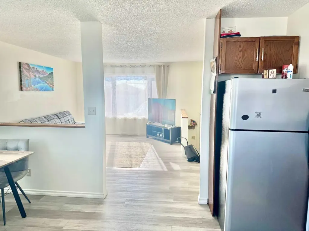 116 Central Avenue NW Falher AB T0H 1M0