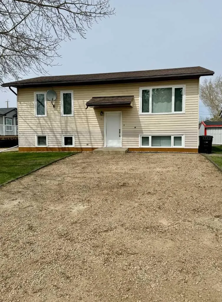 116 Central Avenue NW Falher AB T0H 1M0