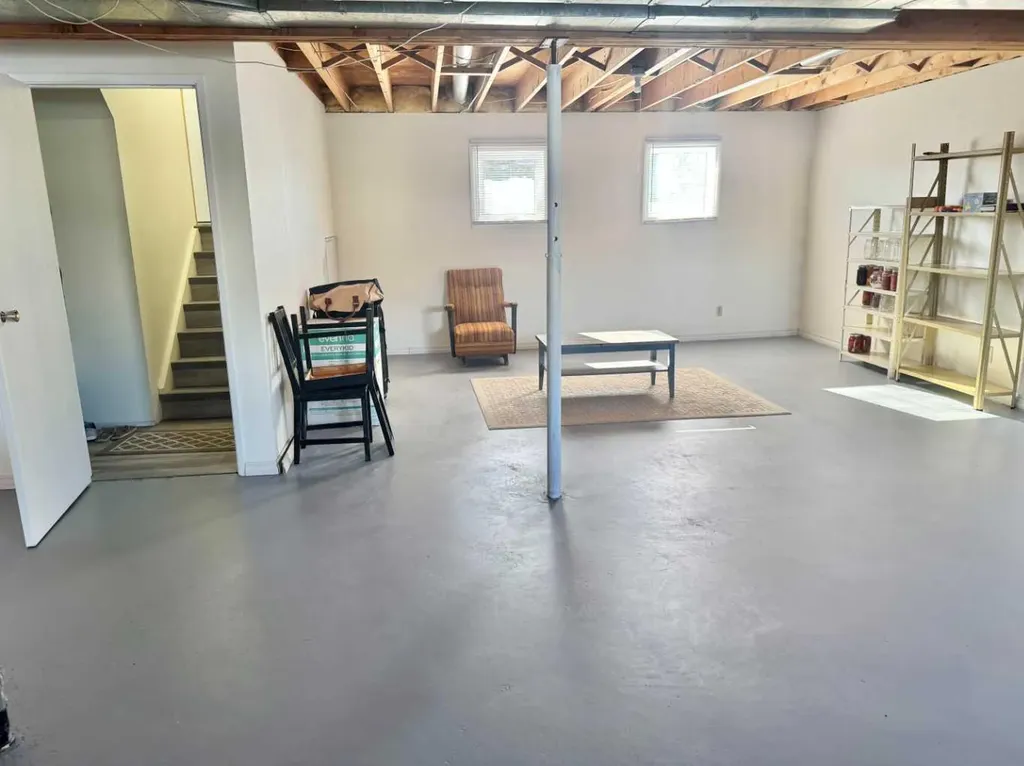 116 Central Avenue NW Falher AB T0H 1M0