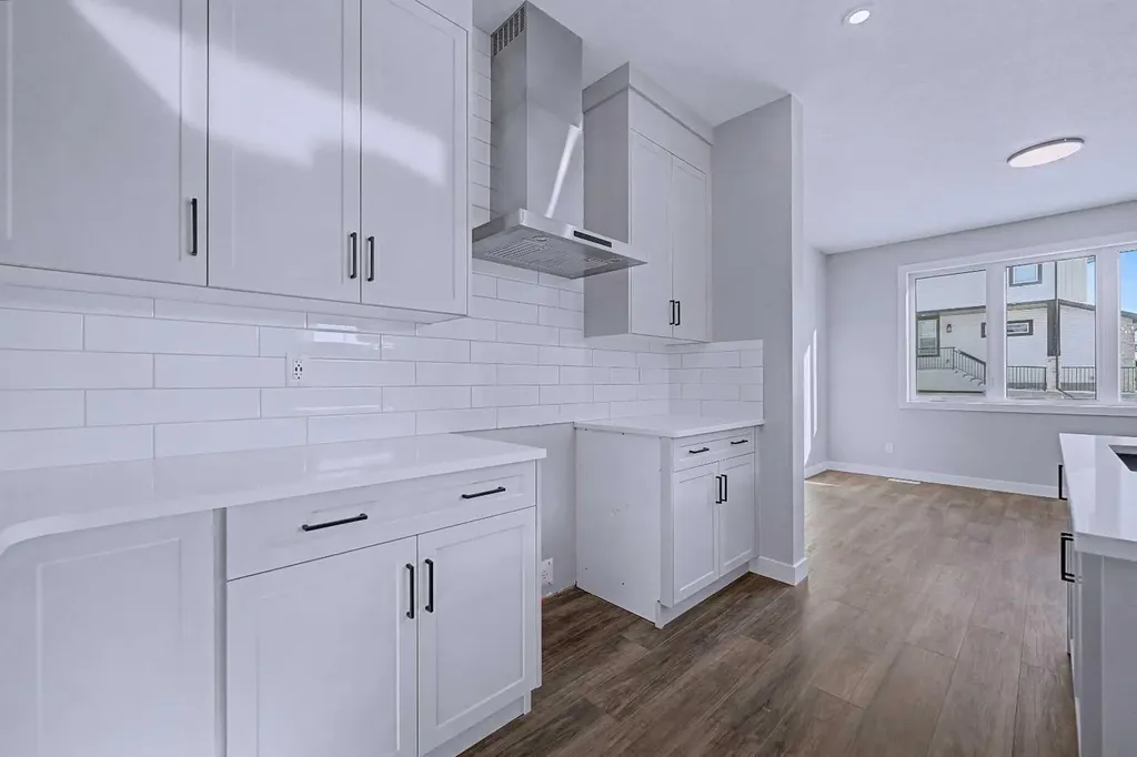41 Ambleton Boulevard NW Calgary AB T3P 2L3