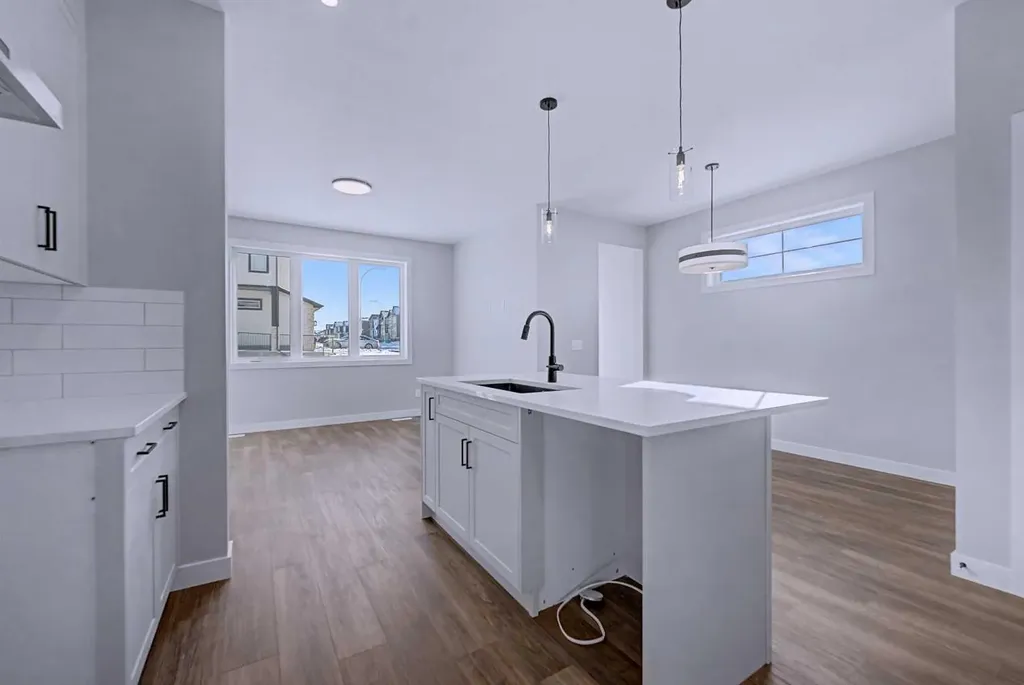 41 Ambleton Boulevard NW Calgary AB T3P 2L3