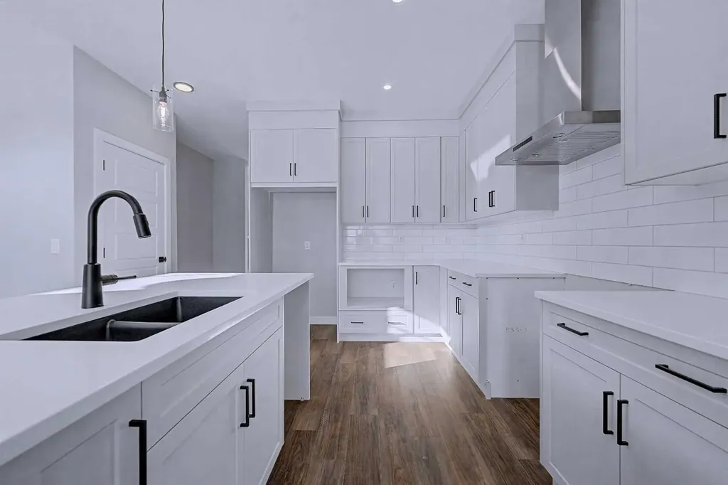 41 Ambleton Boulevard NW Calgary AB T3P 2L3