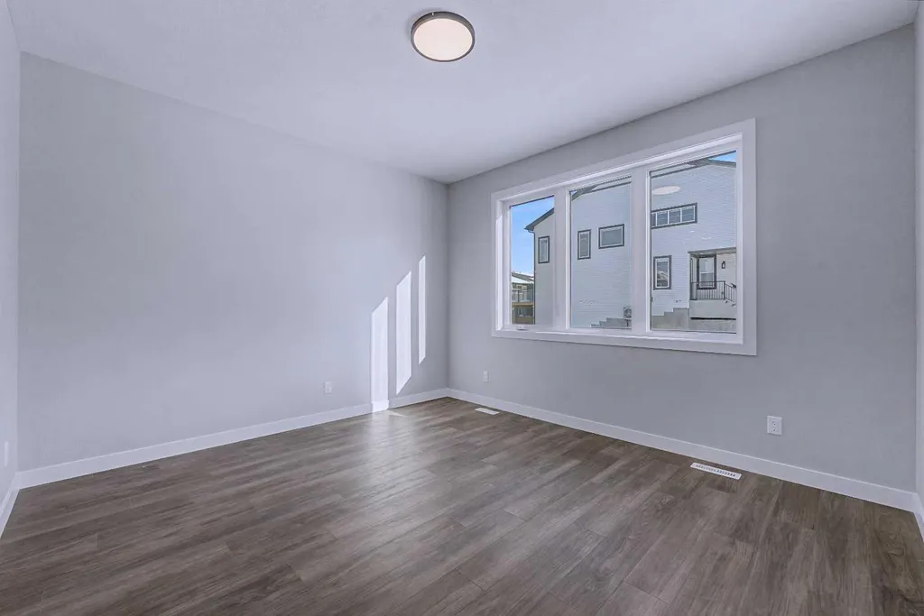 41 Ambleton Boulevard NW Calgary AB T3P 2L3