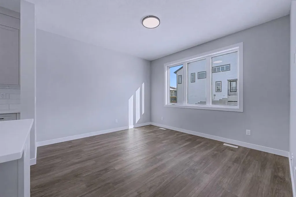 41 Ambleton Boulevard NW Calgary AB T3P 2L3