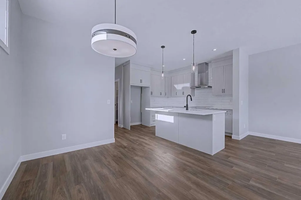 41 Ambleton Boulevard NW Calgary AB T3P 2L3