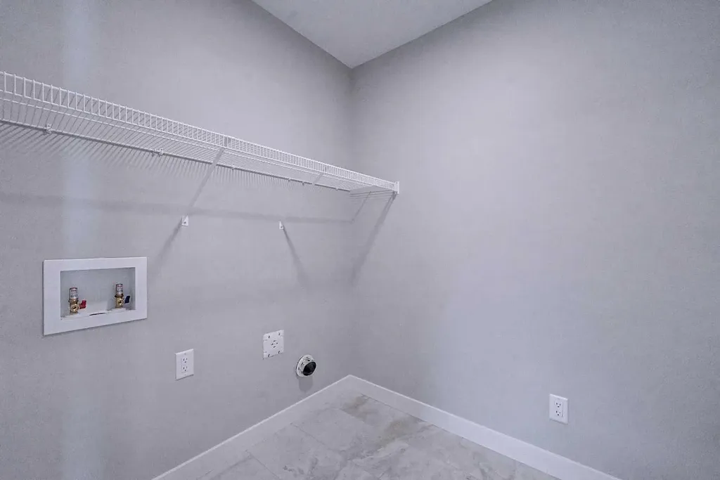 41 Ambleton Boulevard NW Calgary AB T3P 2L3