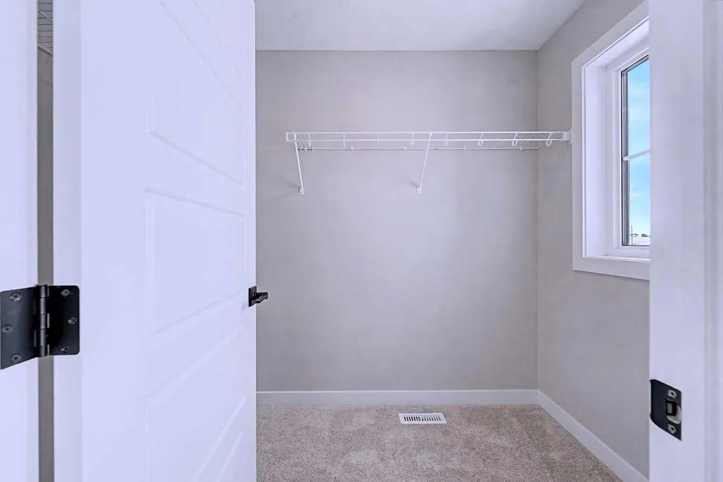41 Ambleton Boulevard NW Calgary AB T3P 2L3