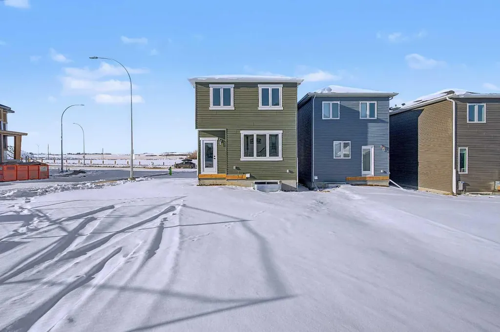41 Ambleton Boulevard NW Calgary AB T3P 2L3