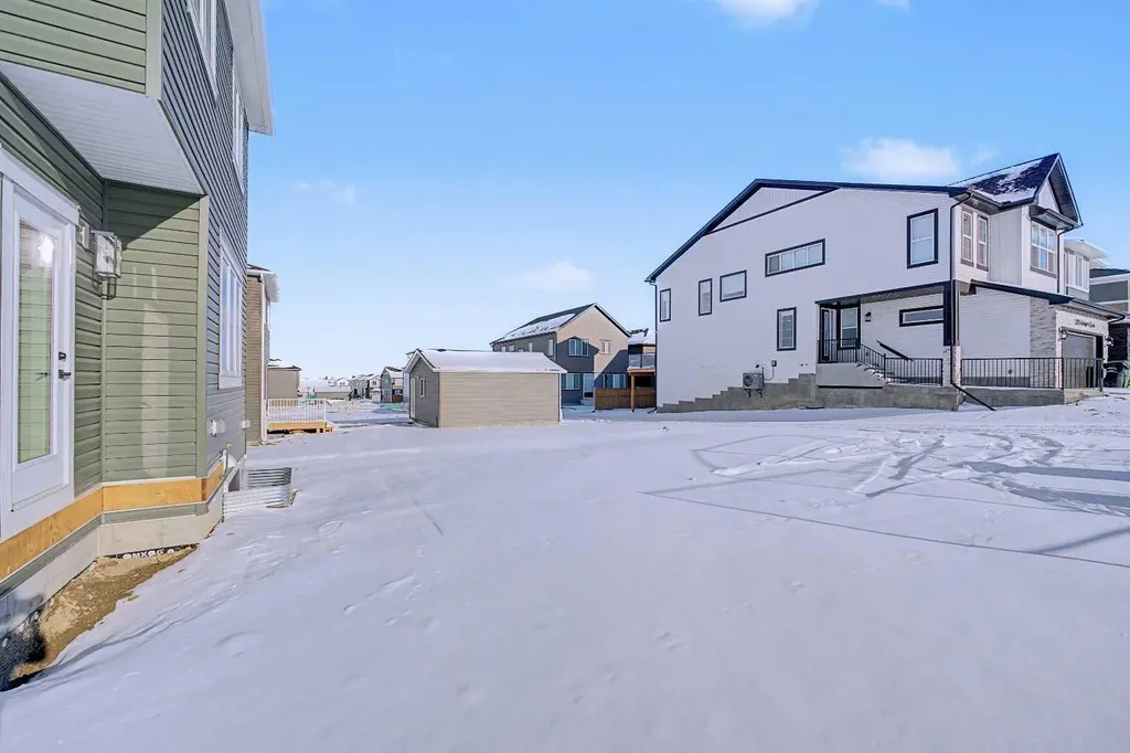 41 Ambleton Boulevard NW Calgary AB T3P 2L3