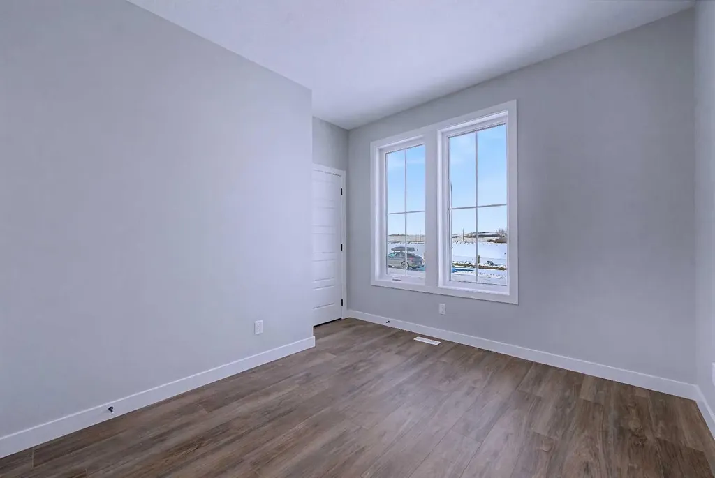 41 Ambleton Boulevard NW Calgary AB T3P 2L3