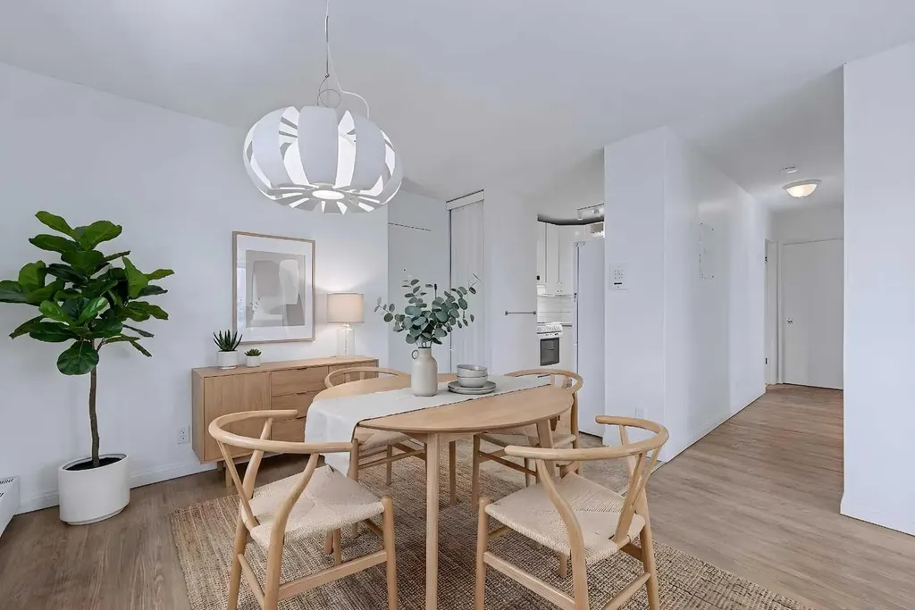 5601 Dalton Drive NW Calgary AB T3A 2E2