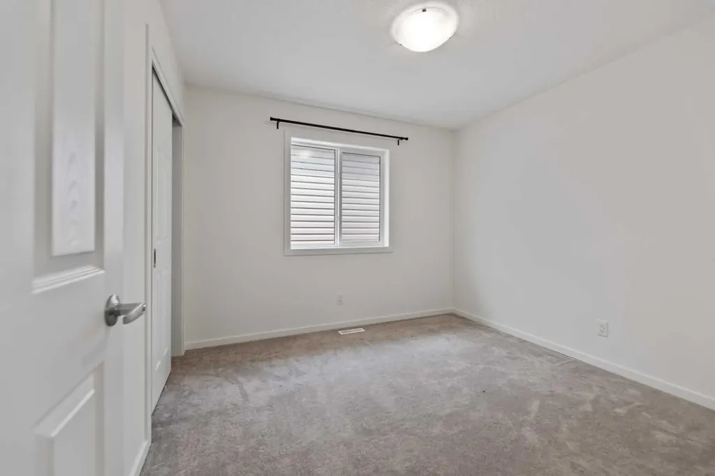 124 Cityspring Way NE Calgary AB T3N 1Z6