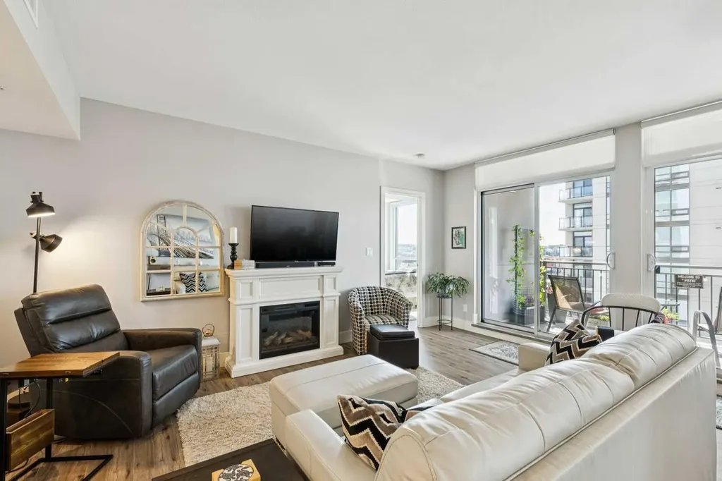 1111 10 Street SW Calgary AB T2R 1E3