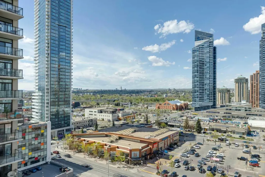 1111 10 Street SW Calgary AB T2R 1E3
