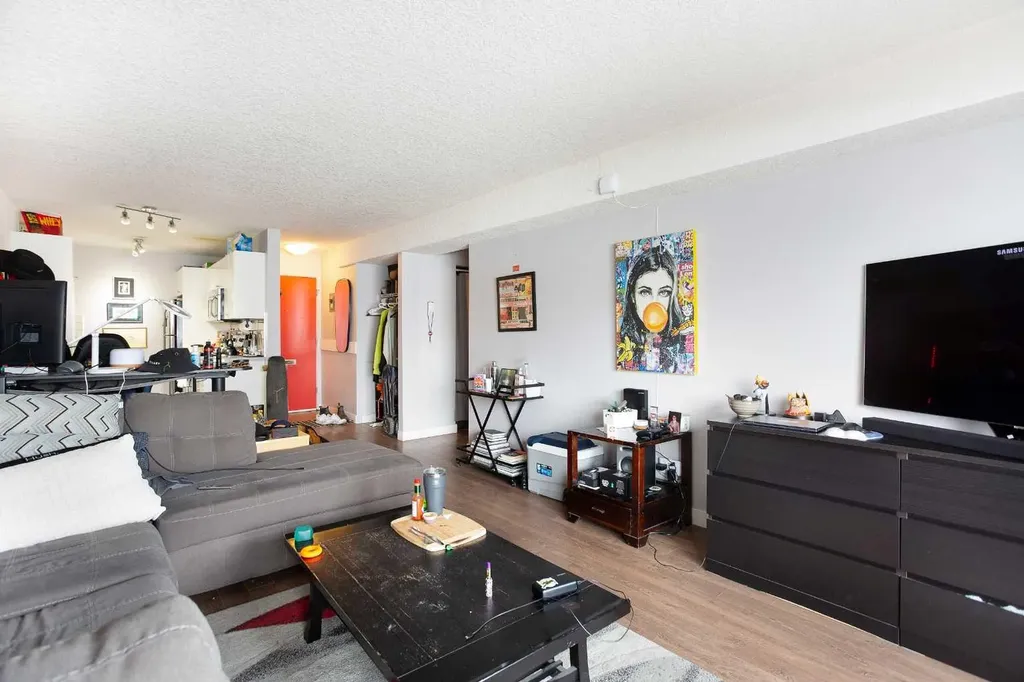 515 17 Avenue SW Calgary AB T2S 0A9