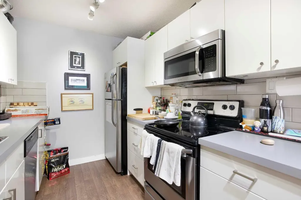 515 17 Avenue SW Calgary AB T2S 0A9