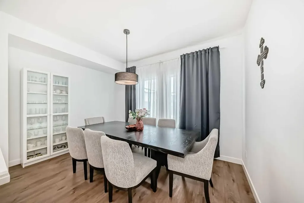280 Chelsea Road Chestermere AB T1X 2P4