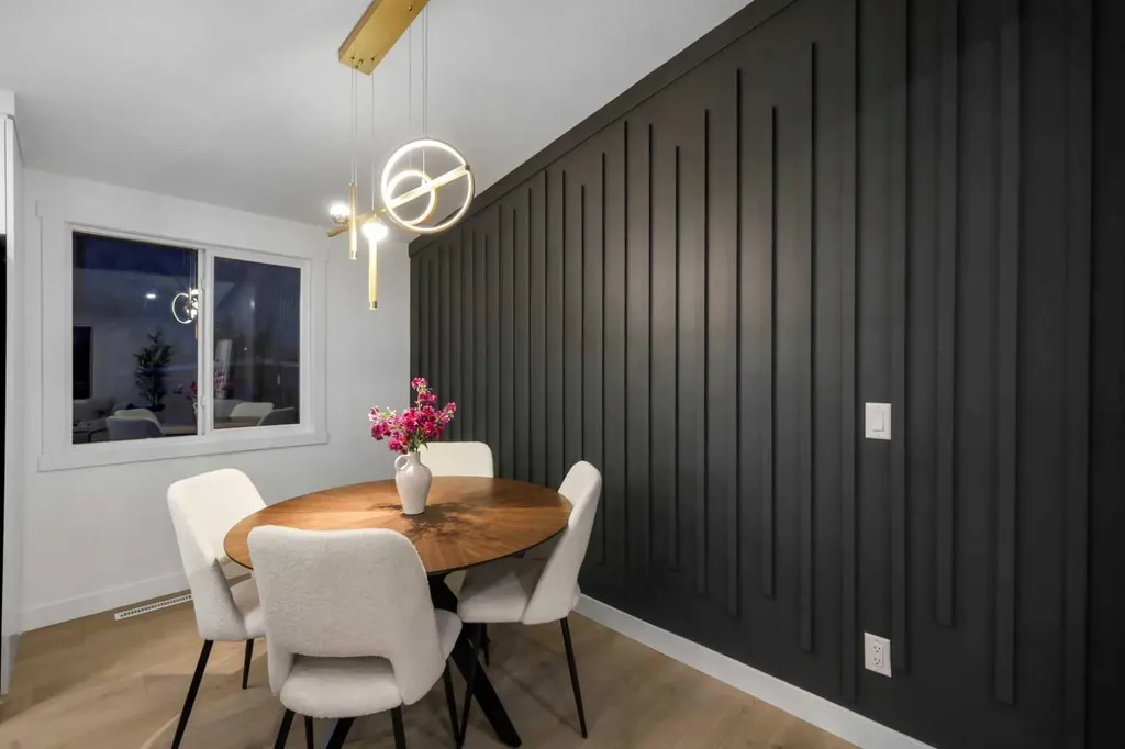 6316 Travois Crescent NW Calgary AB T2K 3S7