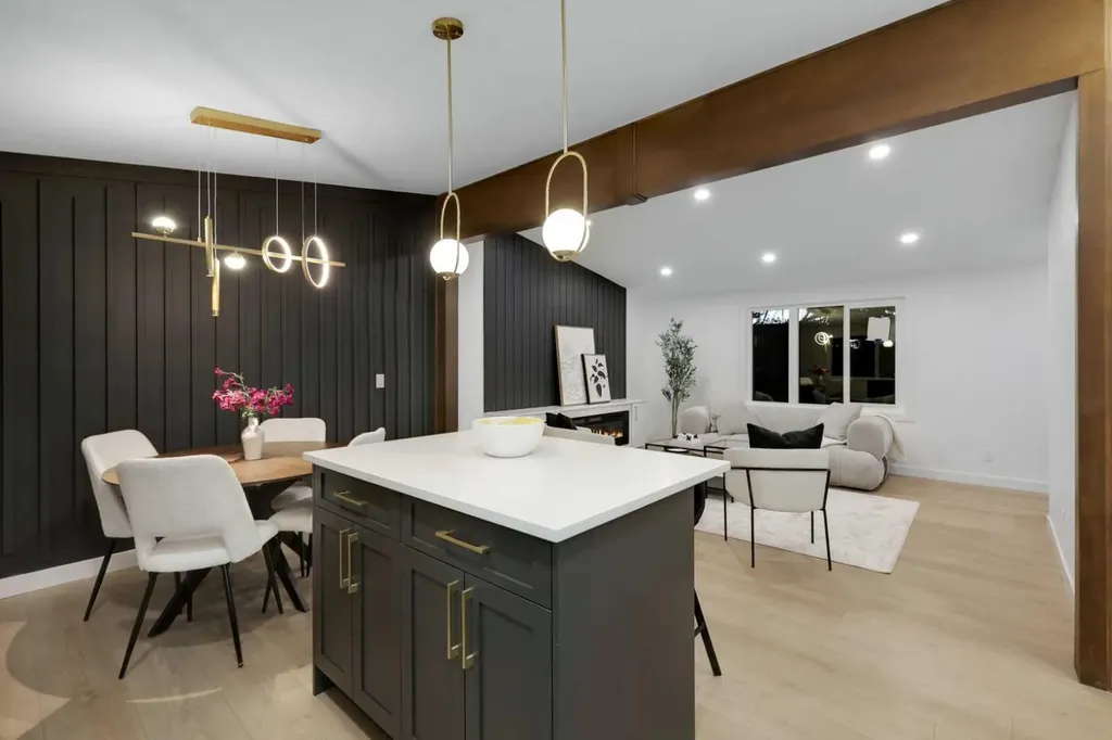 6316 Travois Crescent NW Calgary AB T2K 3S7