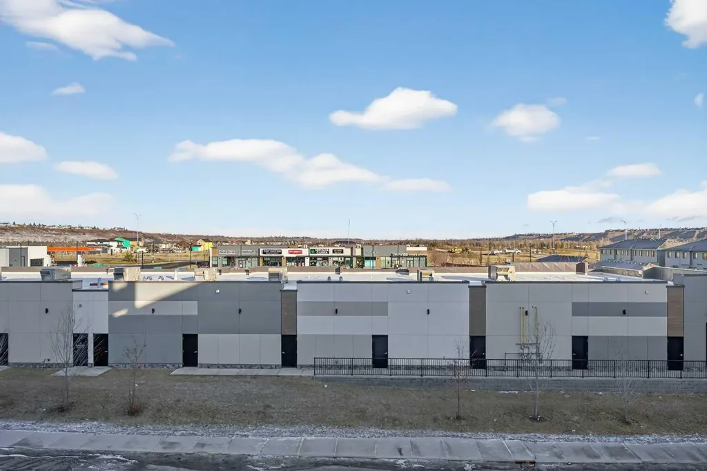 111 Wolf Creek Drive SE Calgary AB T2X5X2