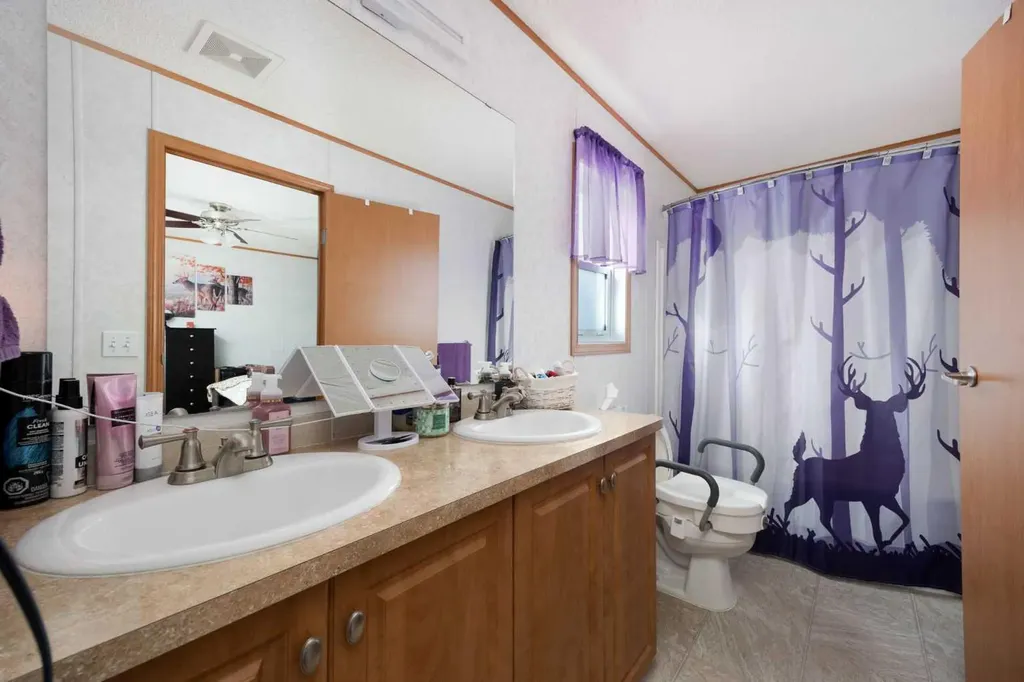 172 Gregoire Crescent Fort Mcmurray AB T9H 2L4