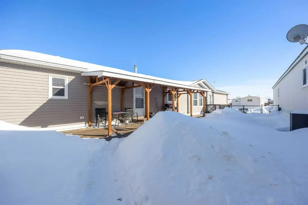 172 Gregoire Crescent Fort Mcmurray AB T9H 2L4