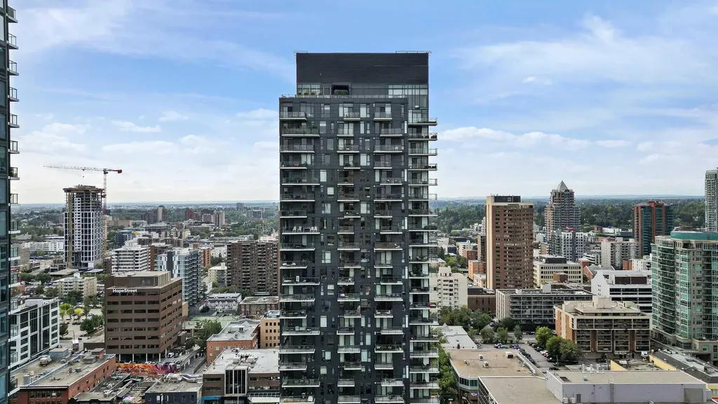 1010 6 Street SW Calgary AB T2R 1B4
