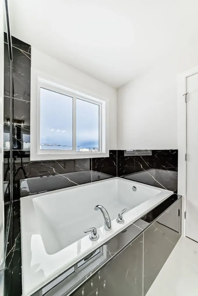 707 Mandalay Avenue Carstairs AB T0M 0N0