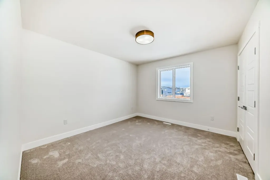 707 Mandalay Avenue Carstairs AB T0M 0N0