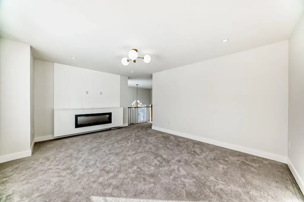707 Mandalay Avenue Carstairs AB T0M 0N0