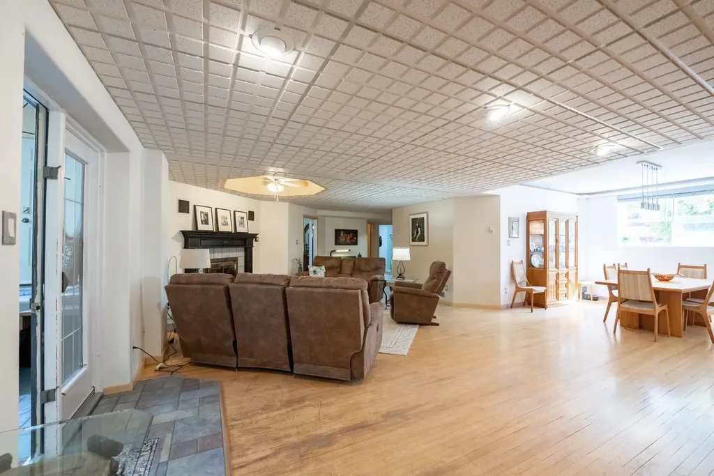 329 2 Avenue NE Milk River AB T0K 1M0