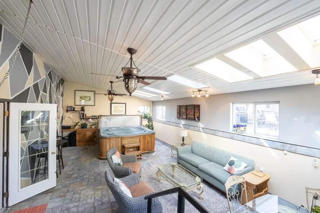 329 2 Avenue NE Milk River AB T0K 1M0