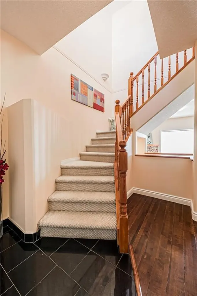 144 Rocky Vista Terrace NW Calgary AB T3G 5G7