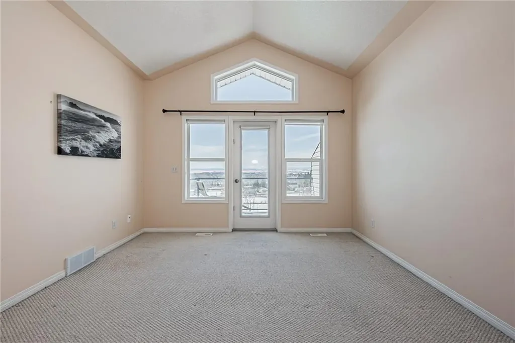 144 Rocky Vista Terrace NW Calgary AB T3G 5G7