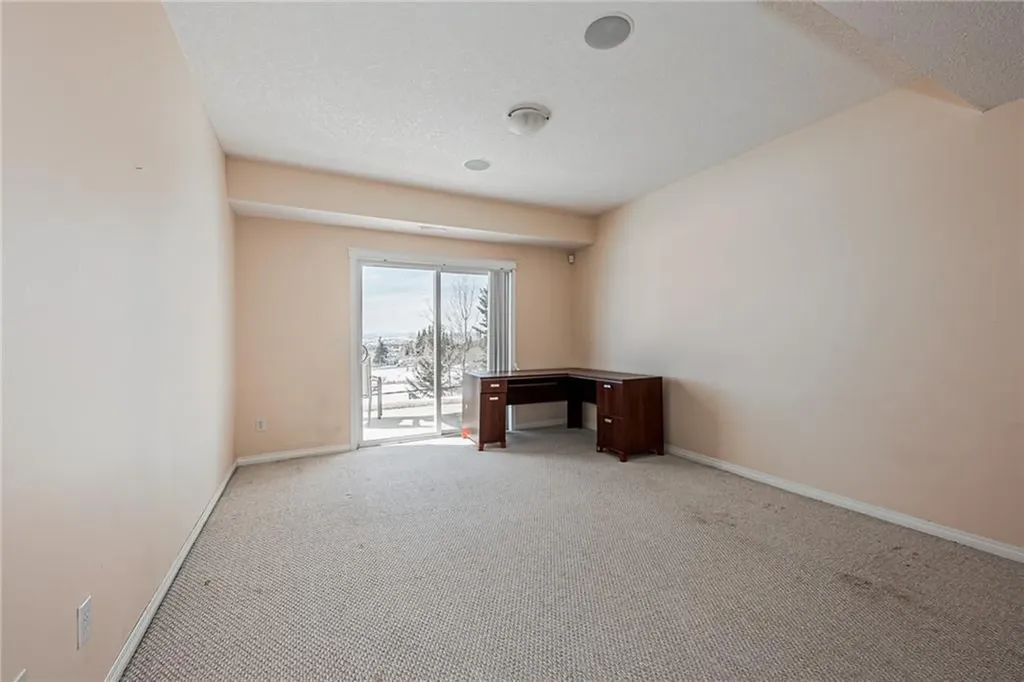 144 Rocky Vista Terrace NW Calgary AB T3G 5G7