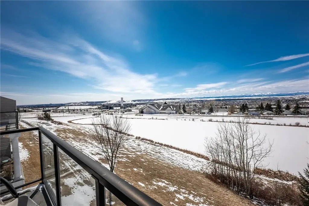 144 Rocky Vista Terrace NW Calgary AB T3G 5G7