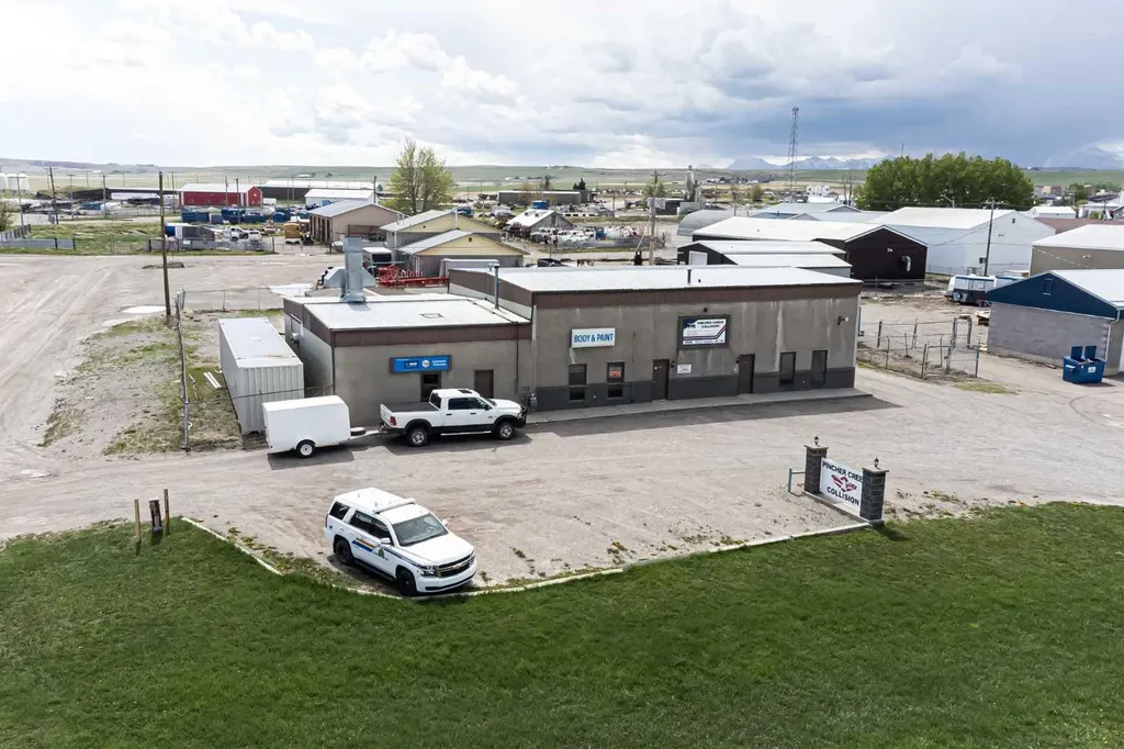 1142 Macleod Street Pincher Creek AB T0K 1W0